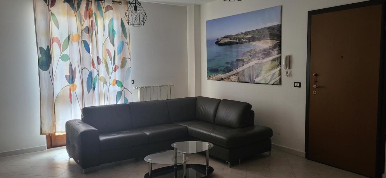 Ferienwohnung Bradisc'House Porto Torres Exterior foto